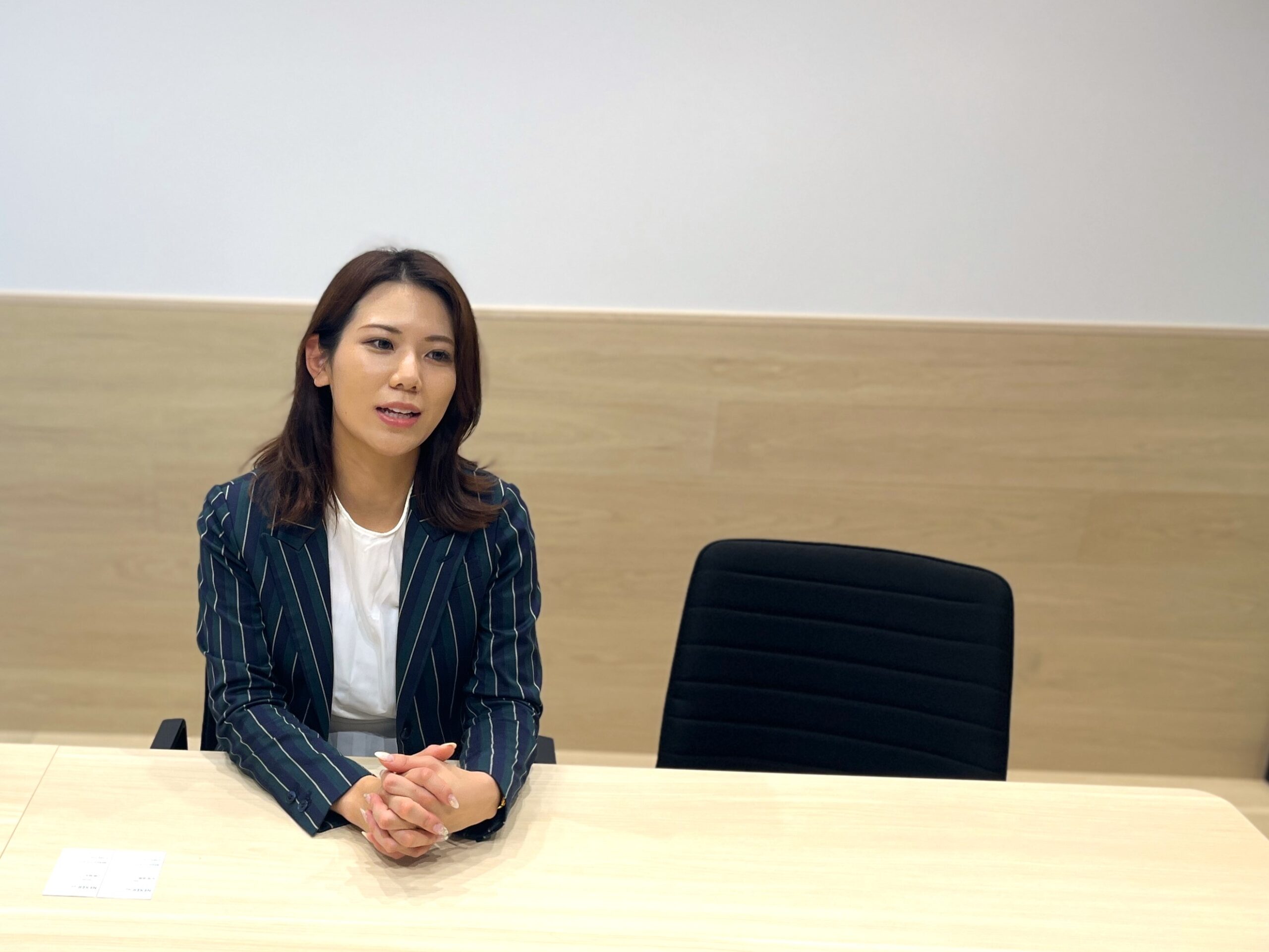株式会社レトル 冨田流令様