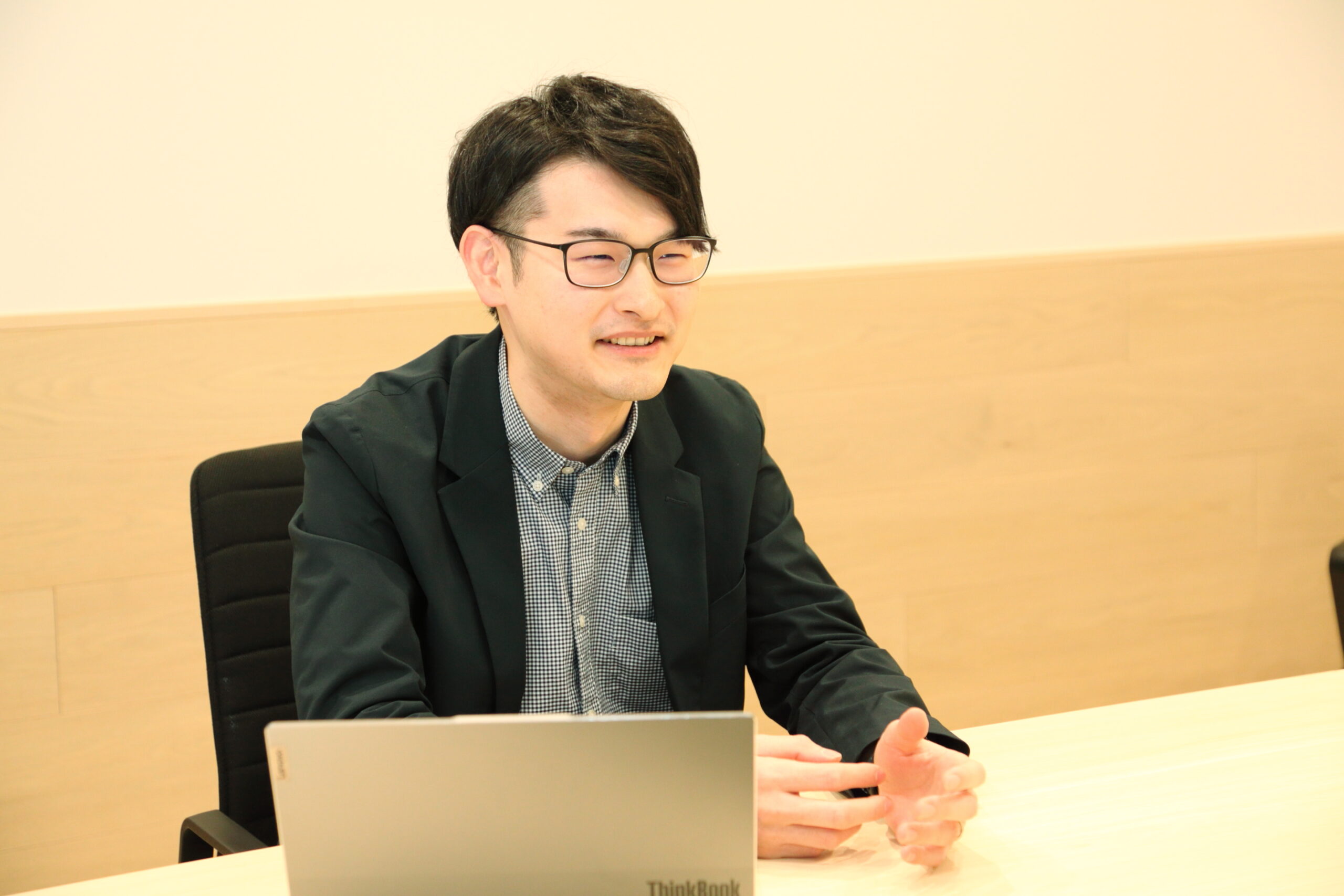 マーケティング事業部　戸田