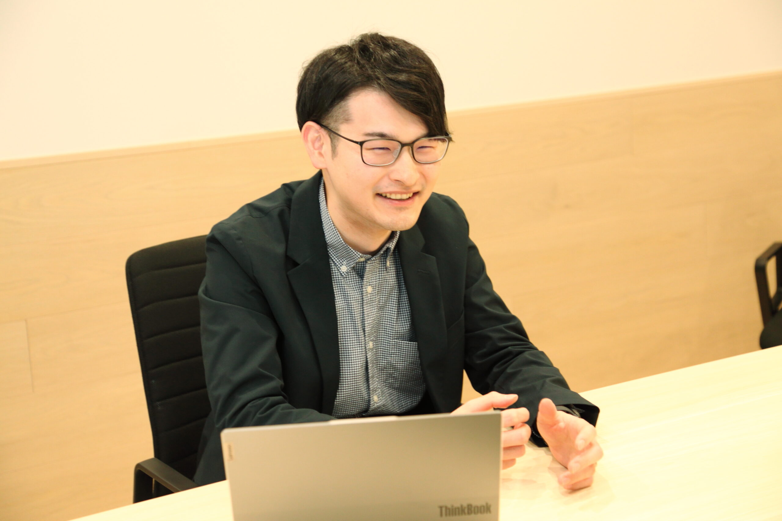 マーケティング事業部　戸田